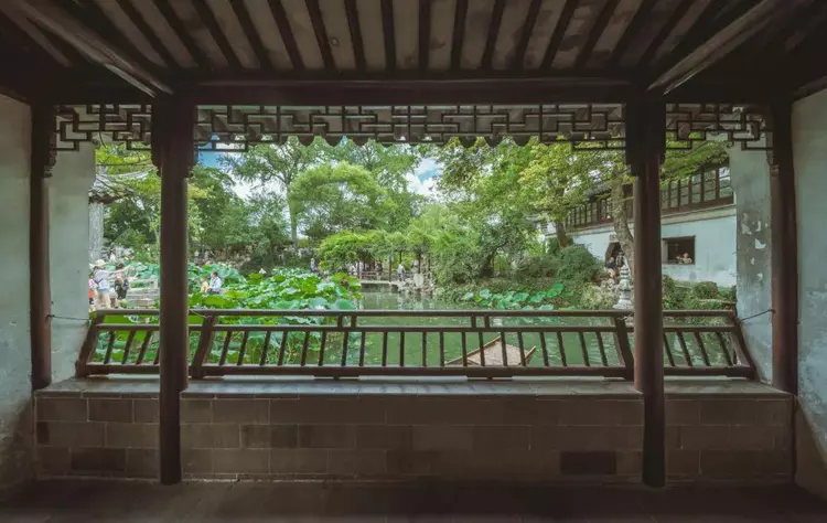 再忙也要背下的100句古诗词，让你提升一个境界