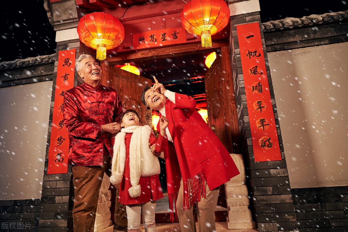 今天明天都是小年！老人说“3样不上桌，来年一场空”，有啥讲究?