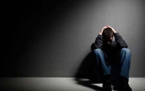 孤独悲伤的句子大全（收集40句）