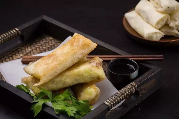 10首最美立春古诗词，春风十里，人间安暖，一切美好如约而至